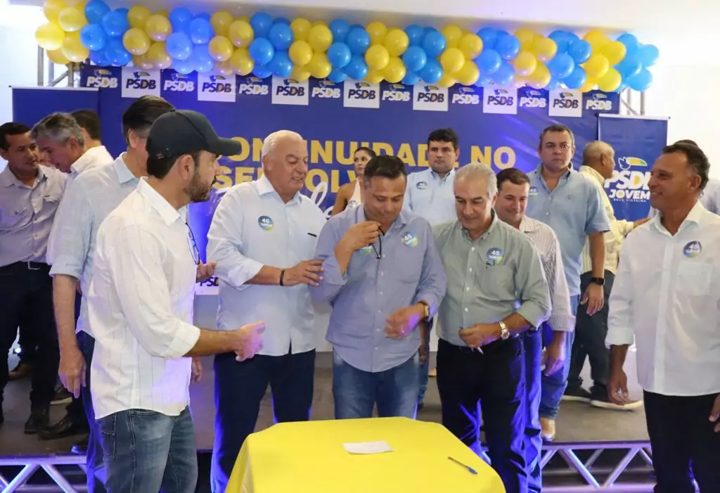Reinaldo Azambuja diz: Aires Cafure está preparado para ser o próximo prefeito de Bela Vista Reinaldo Azambuja diz: Aires Cafure está preparado para ser o próximo prefeito de Bela Vista