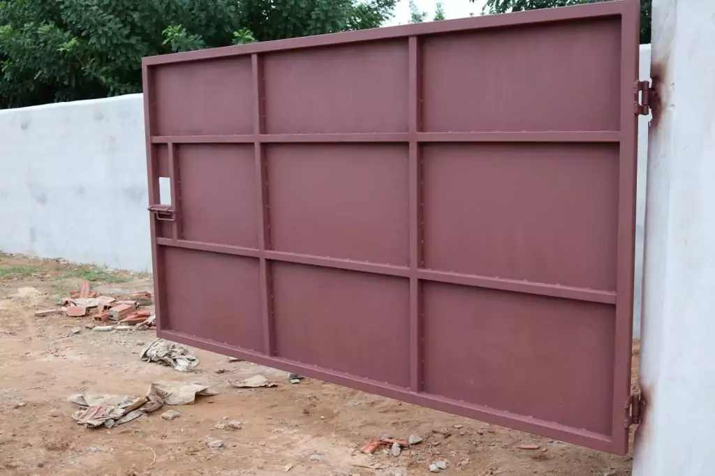 Patrão Nino Pradela recebe prefeito Neco e vice Preguinho para apresentar novas obras estruturais para a grande Festa do Laço