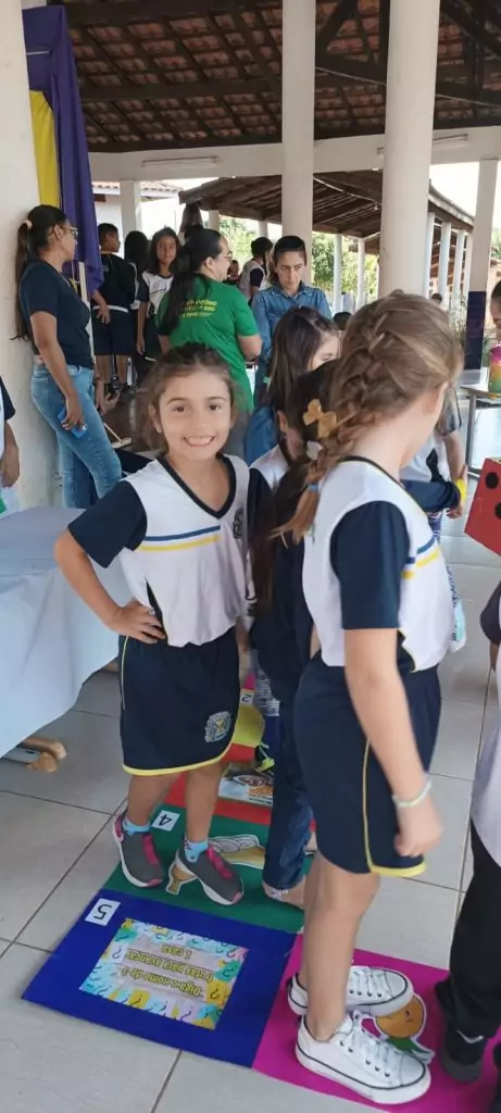 Alunos da Escola Municipal Joaquim Antônio dos Santos participam do projeto Alimentação Saudável Alunos da Escola Municipal Joaquim Antônio dos Santos participam do projeto Alimentação Saudável