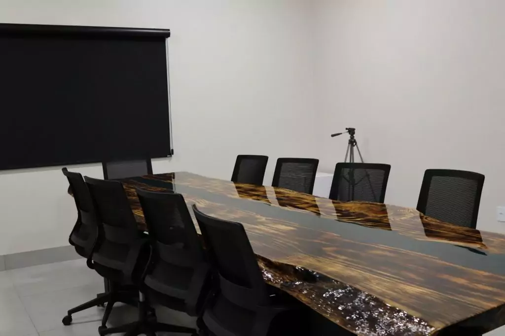 Vereadores de Paranhos inauguraram uma das maiores Câmaras Municipais do interior de Mato Grosso do Sul nesta sexta-feira (5)