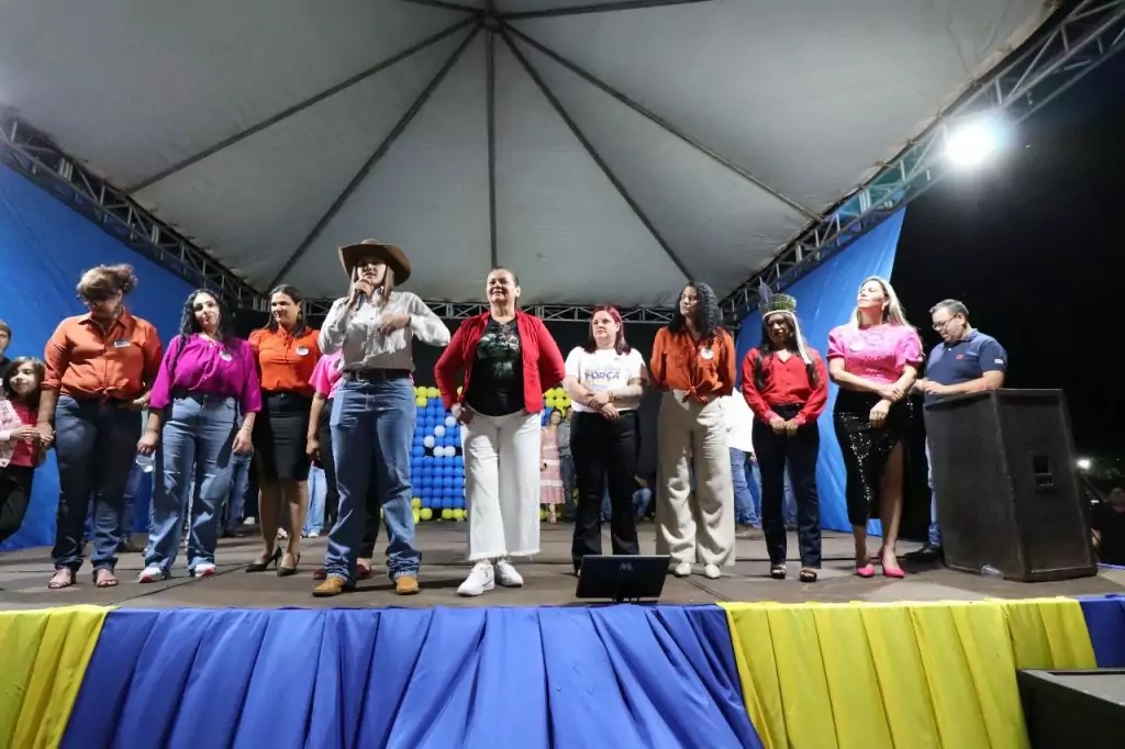 Tacuru: Rogério Torquetti e Zé Antônio encerram campanha com grande comício