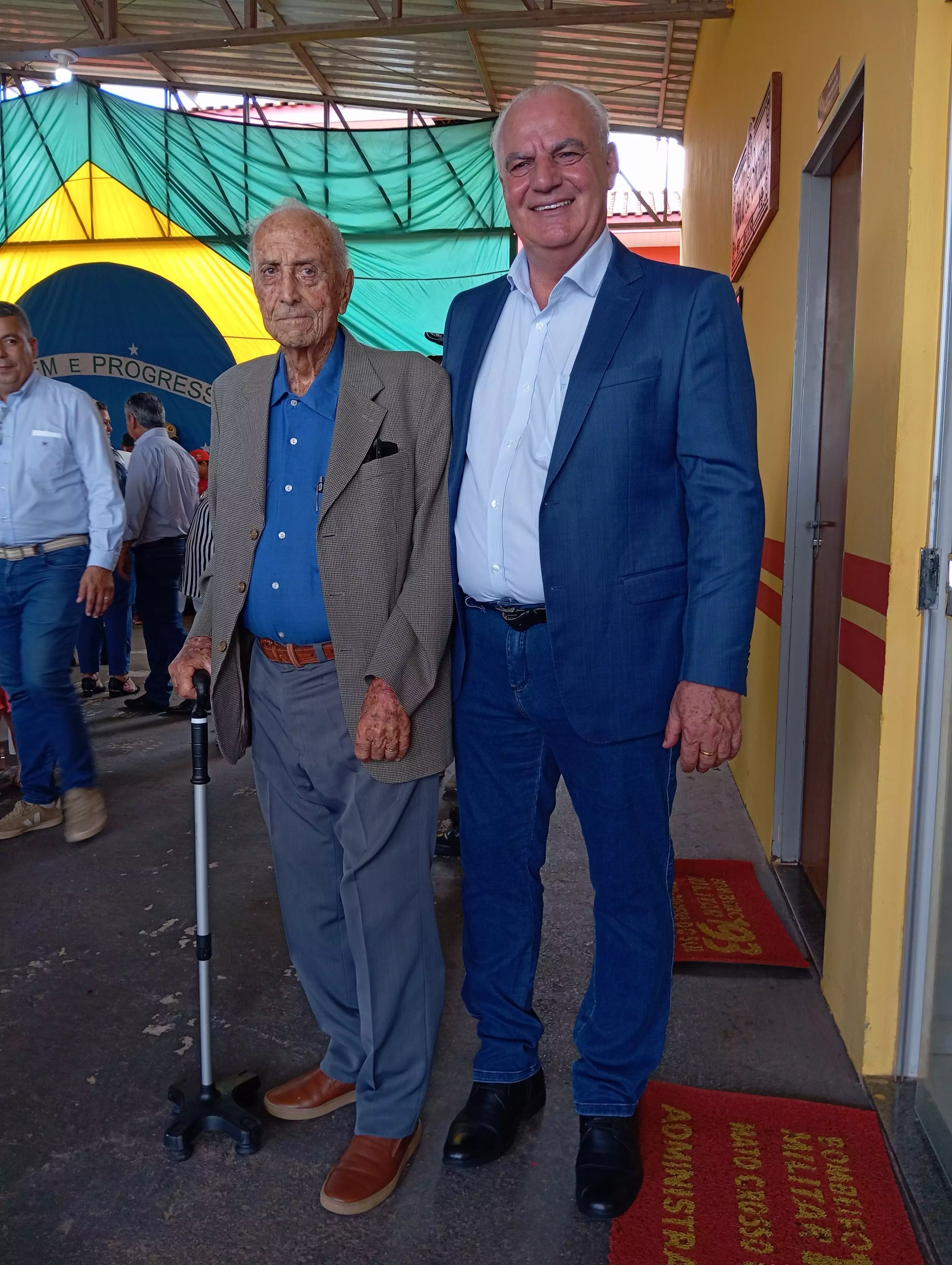 Prefeito Neco Pagliosa participa da passagem de comando do Corpo de Bombeiros de Bela Vista Prefeito Neco Pagliosa participa da passagem de comando do Corpo de Bombeiros de Bela Vista