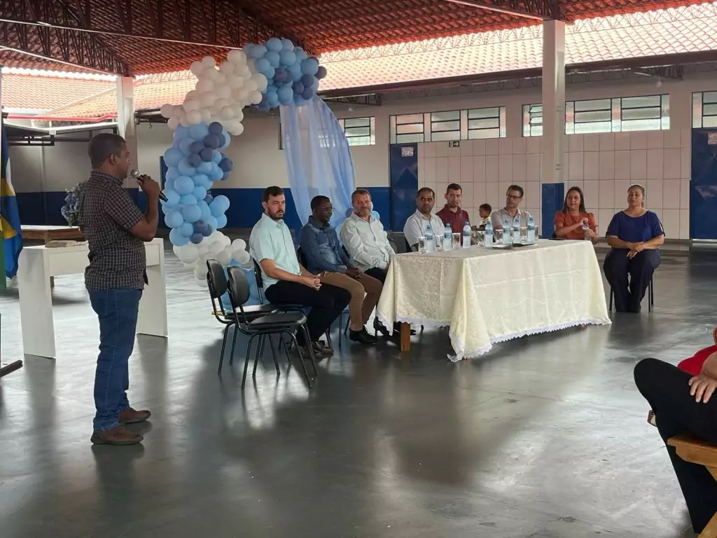 Prefeito Hélio Acosta inaugura ampliações na Escola Municipal Vereador Ivo Ilmo Wachsmann Prefeito Hélio Acosta inaugura ampliações na Escola Municipal Vereador Ivo Ilmo Wachsmann