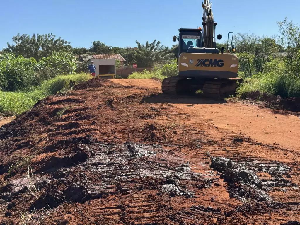 Prefeitura de Paranhos realiza melhorias na Rua Marechal Floriano e atende reivindicação antiga da comunidade Prefeitura de Paranhos realiza melhorias na Rua Marechal Floriano e atende reivindicação antiga da comunidade