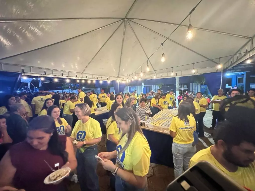 Prefeito Neco Pagliosa comemora sucesso da programação dos 60 anos de Caracol Prefeito Neco Pagliosa comemora sucesso da programação dos 60 anos de Caracol