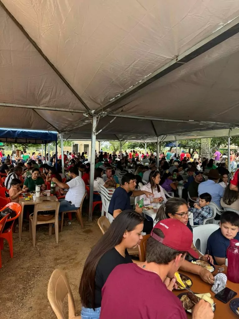 Prefeito Neco Pagliosa comemora sucesso da programação dos 60 anos de Caracol Prefeito Neco Pagliosa comemora sucesso da programação dos 60 anos de Caracol