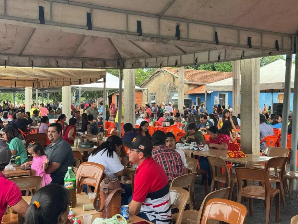 Prefeito Neco Pagliosa comemora sucesso da programação dos 60 anos de Caracol Prefeito Neco Pagliosa comemora sucesso da programação dos 60 anos de Caracol