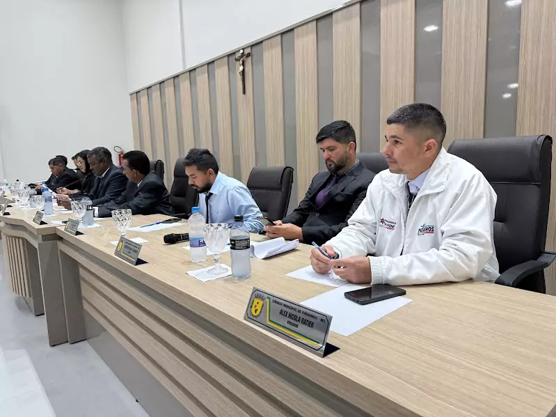 Câmara de Paranhos retoma os trabalhos legislativos do segundo semestre de 2025