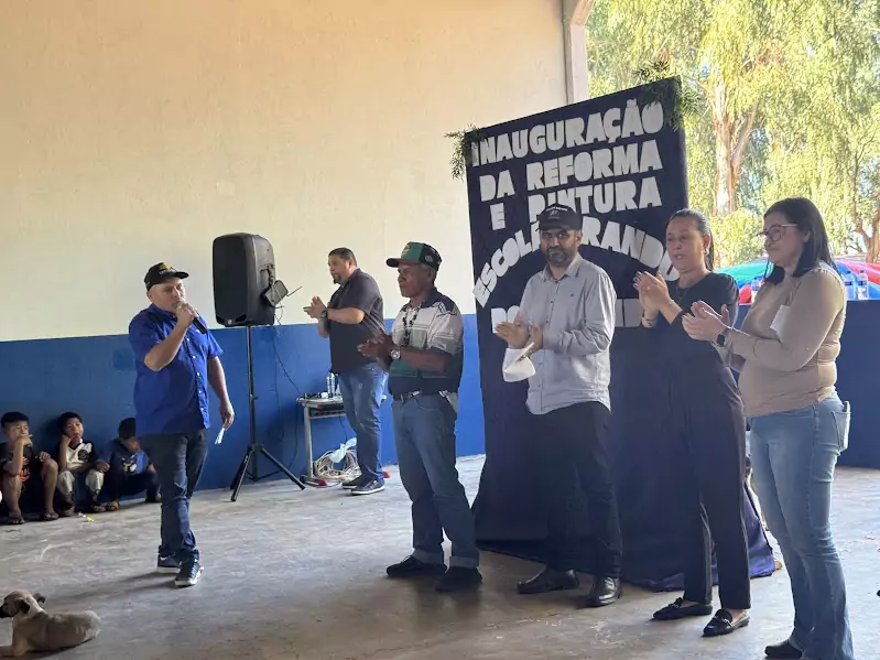 Prefeitura de Paranhos inaugura reforma da Escola Indígena Arandu Poty Renda Prefeitura de Paranhos inaugura reforma da Escola Indígena Arandu Poty Renda