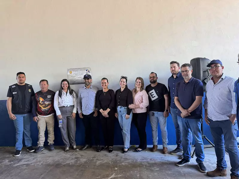 Prefeitura de Paranhos inaugura reforma da Escola Indígena Arandu Poty Renda Prefeitura de Paranhos inaugura reforma da Escola Indígena Arandu Poty Renda
