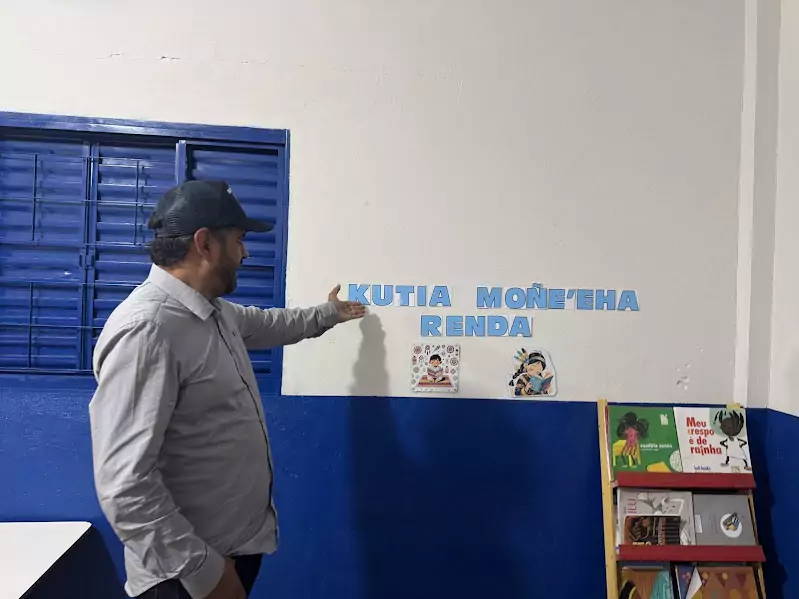 Prefeitura de Paranhos inaugura reforma da Escola Indígena Arandu Poty Renda Prefeitura de Paranhos inaugura reforma da Escola Indígena Arandu Poty Renda