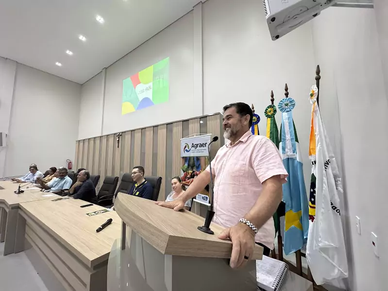 Prefeito Hélio Acosta participa do lançamento do Plano Safra da Agricultura Familiar 2025-2026 em Paranhos