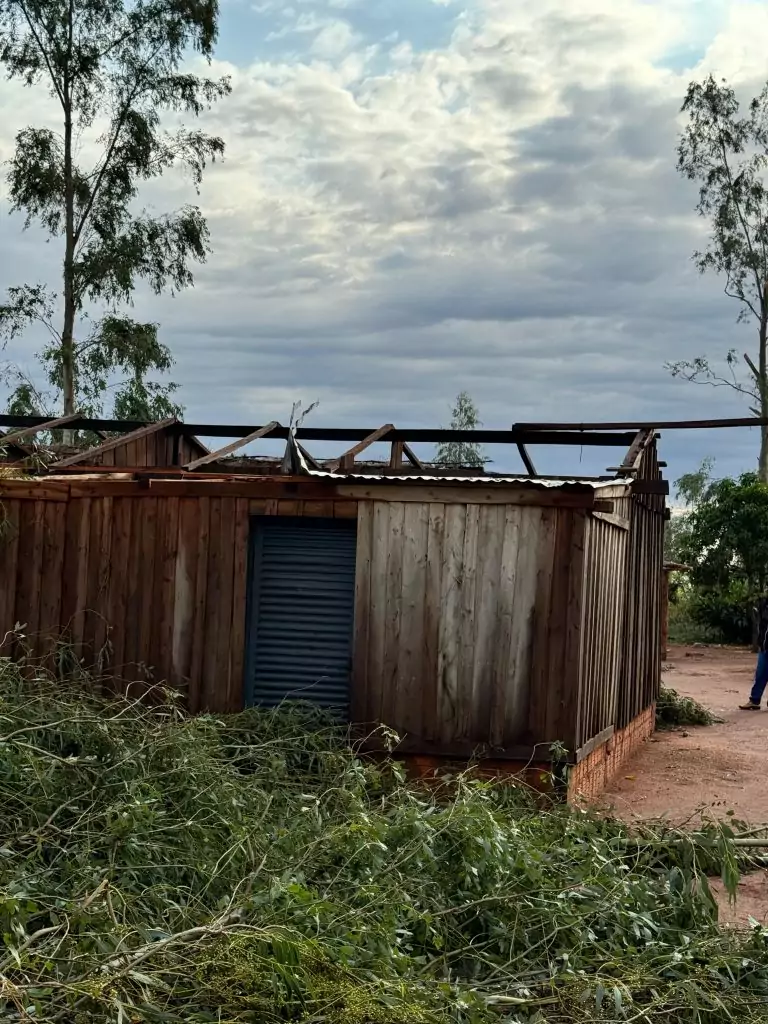 Prefeitura de Paranhos dá suporte e socorro após temporal afetar diversas propriedades rurais e comunidade indígena
