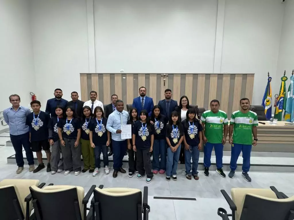 Câmara de Vereadores de Paranhos tem movimentada sessão nesta segunda-feira