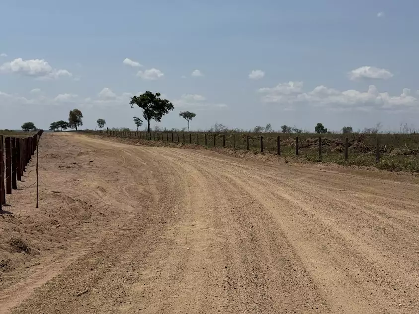 Secretaria de Obras de Caracol realiza manutenção preventiva em estradas rurais