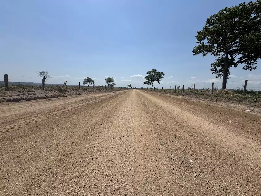Secretaria de Obras de Caracol realiza manutenção preventiva em estradas rurais