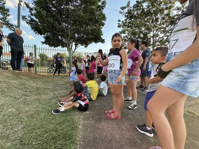 Corrida Kids "Fugindo das Telinhas" é sucesso em Caracol