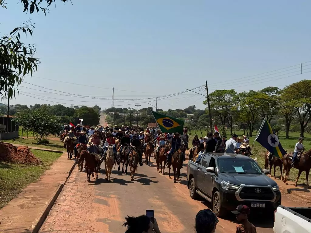 Cavalgada dos Amigos em Paranhos e Ypejhú-PY surpreende com grande público, animação e organização