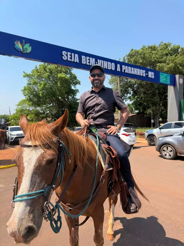 Cavalgada dos Amigos em Paranhos e Ypejhú-PY surpreende com grande público, animação e organização