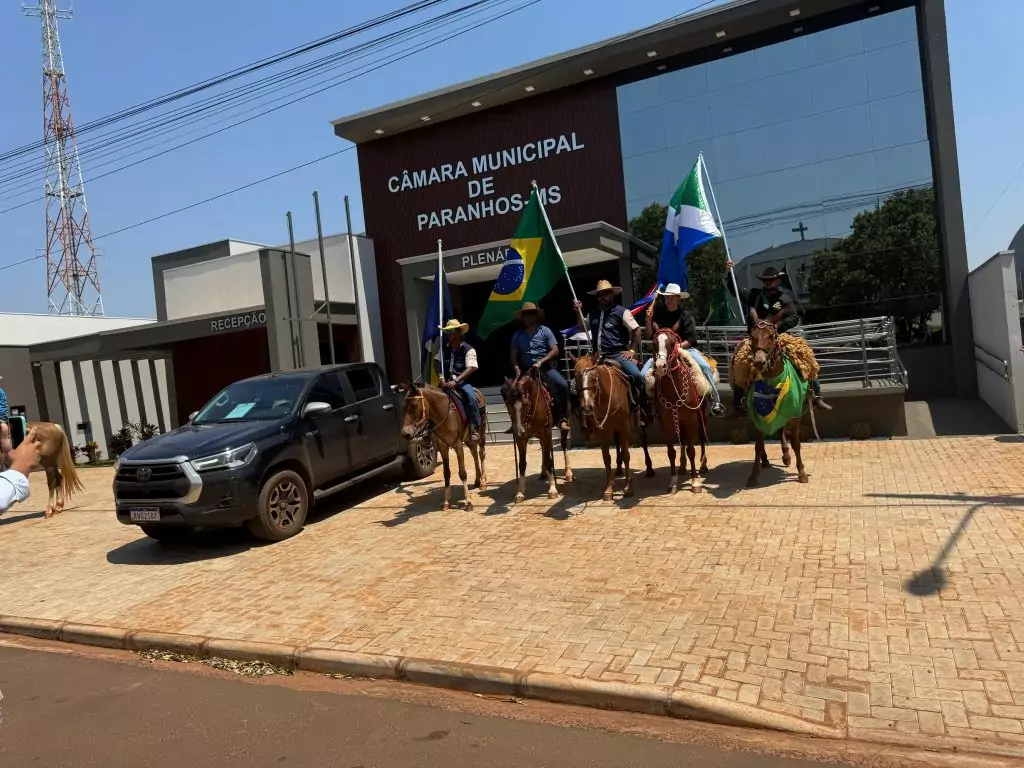 Cavalgada dos Amigos em Paranhos e Ypejhú-PY surpreende com grande público, animação e organização