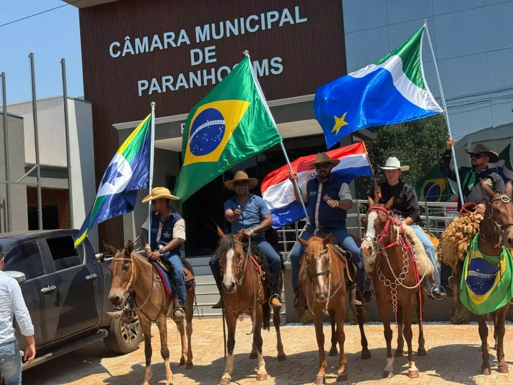 Cavalgada dos Amigos em Paranhos e Ypejhú-PY surpreende com grande público, animação e organização