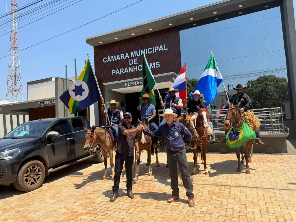 Cavalgada dos Amigos em Paranhos e Ypejhú-PY surpreende com grande público, animação e organização