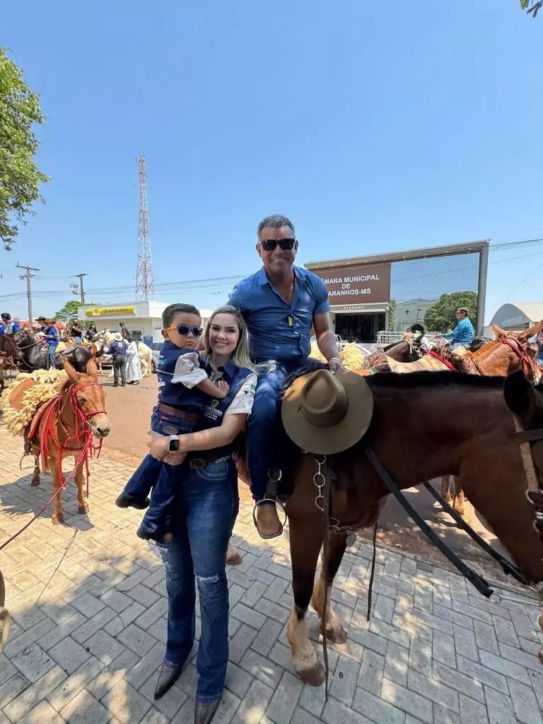 Cavalgada dos Amigos em Paranhos e Ypejhú-PY surpreende com grande público, animação e organização