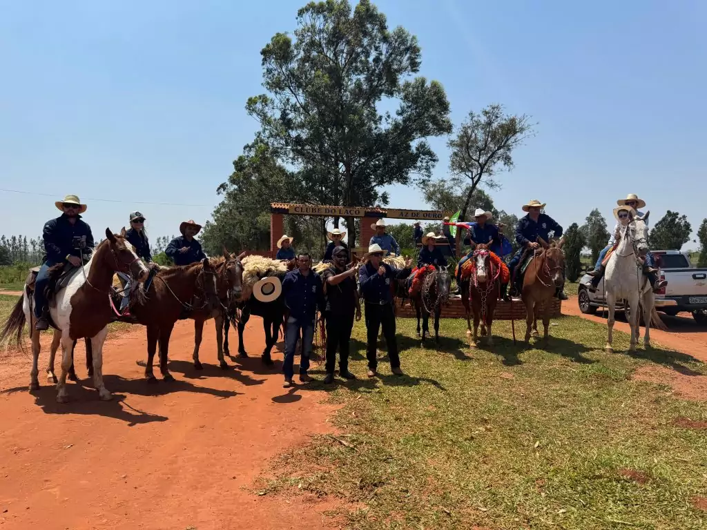 Cavalgada dos Amigos em Paranhos e Ypejhú-PY surpreende com grande público, animação e organização