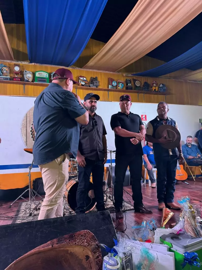 Cavalgada dos Amigos em Paranhos e Ypejhú-PY surpreende com grande público, animação e organização