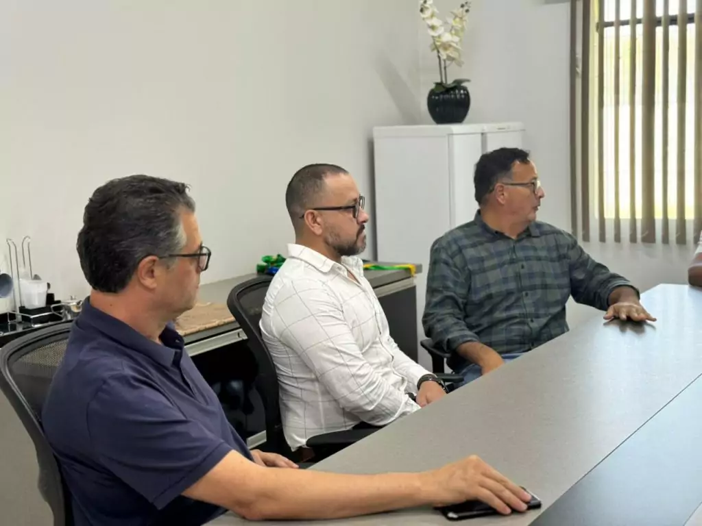 Retomada histórica na saúde: Dr. Bandeira e Dr. Dutra iniciam atendimentos de ortopedia e cardiologia em Paranhos Retomada histórica na saúde: Dr. Bandeira e Dr. Dutra iniciam atendimentos de ortopedia e cardiologia em Paranhos