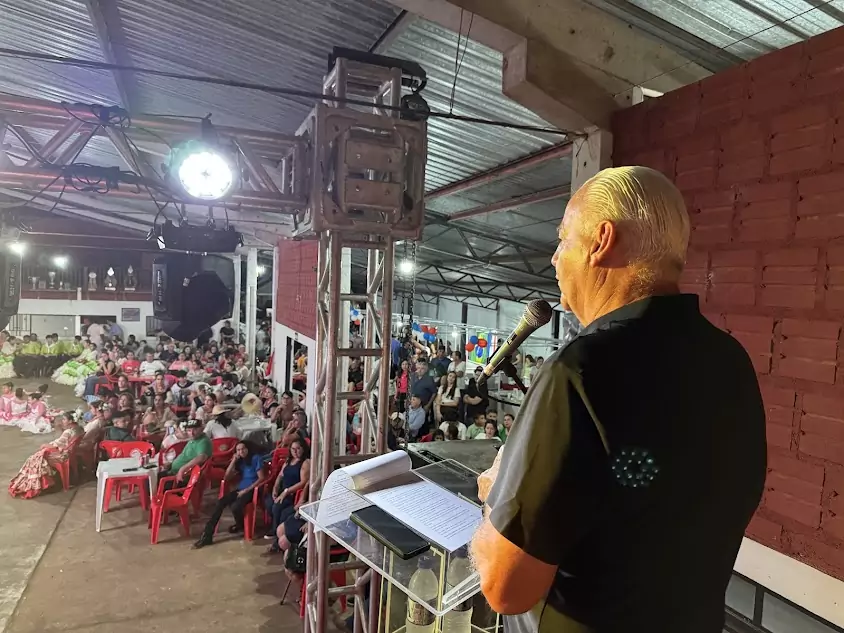 Cultura Paraguaia agitou Caracol no último sábado Cultura Paraguaia agitou Caracol no último sábado