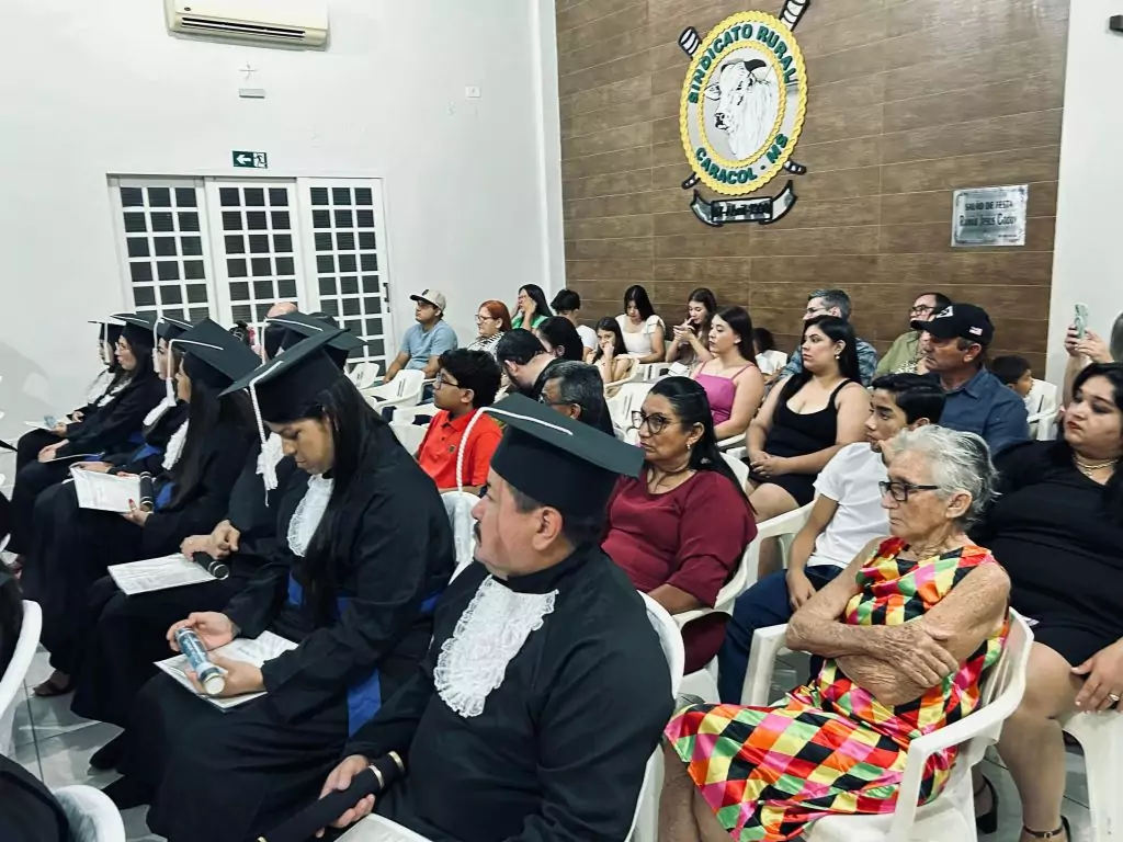 Caracol celebra formatura da primeira turma do Curso Técnico em Administração do Instituto Federal