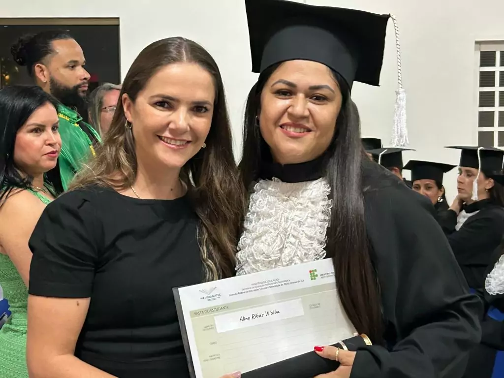 Caracol celebra formatura da primeira turma do Curso Técnico em Administração do Instituto Federal