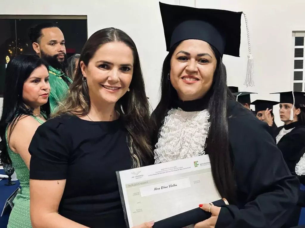 Caracol celebra formatura da primeira turma do Curso Técnico em Administração do Instituto Federal