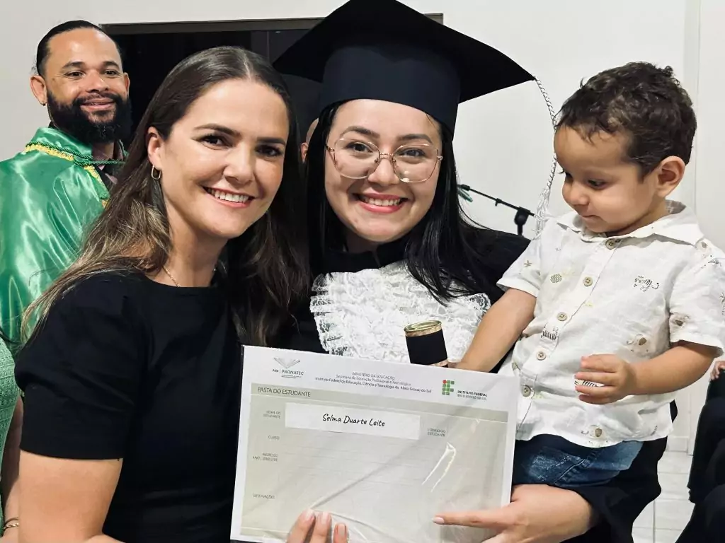 Caracol celebra formatura da primeira turma do Curso Técnico em Administração do Instituto Federal
