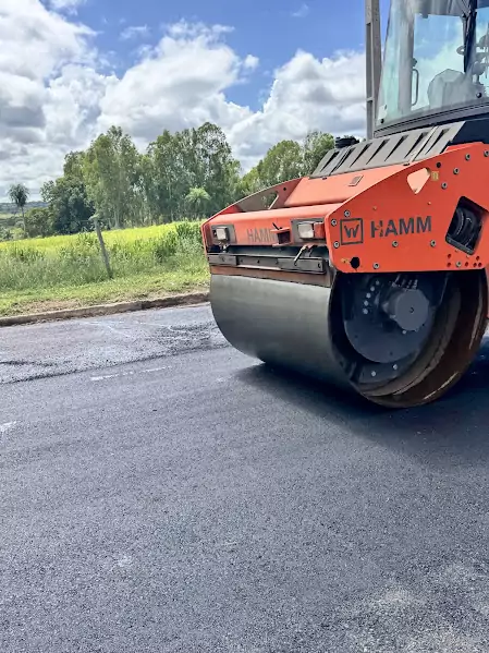 Soraya Thronicke garante nova frente de recapeamento de ruas em Caracol Soraya Thronicke garante nova frente de recapeamento de ruas em Caracol