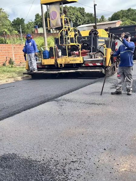 Soraya Thronicke garante nova frente de recapeamento de ruas em Caracol Soraya Thronicke garante nova frente de recapeamento de ruas em Caracol