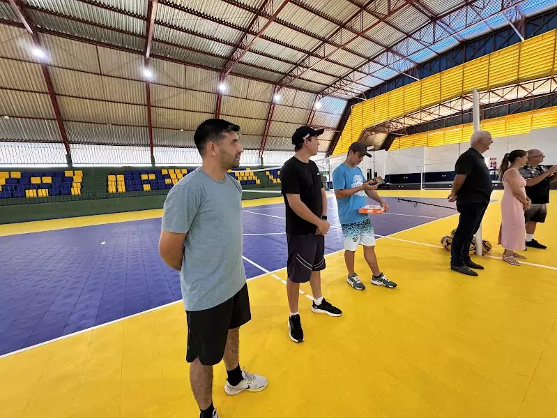 Reforma do Ginásio 1º de Maio é concluída e Prefeitura agradece deputado Beto Pereira