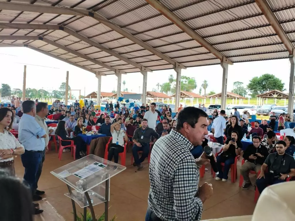 Governador Eduardo Riedel e prefeito Rogério Torquetti lançam novas obras no aniversário de Tacuru
