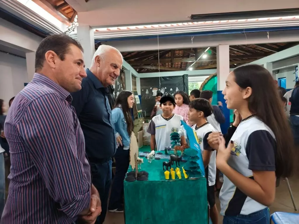 Feira de Ciências incentiva a consciência ambiental e o protagonismo dos estudantes em Caracol