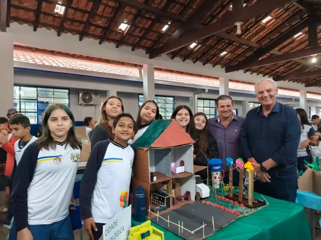 Feira de Ciências incentiva a consciência ambiental e o protagonismo dos estudantes em Caracol